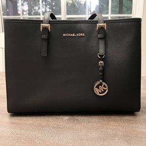 Black Michael Kors Large Jet Set Tote